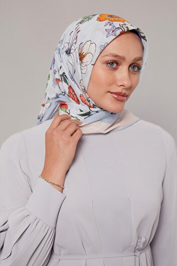 Levidor Blue Daisy Pattern Cotton Scarf