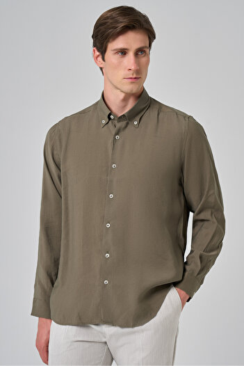 Morven Men's Khaki Trend Plain Pattern Dynamic Fit Buttoned Collar Shirt