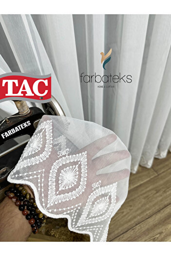Taç Drop-Embroidered, Non-Iron, Wrinkle-Resistant, 2-Layer Pleated Tulle