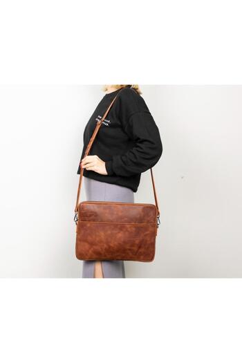 BloominBag Bloomsleeve Leeds 14” Cognac Brown Genuine Leather Laptop & Tablet Sleeve