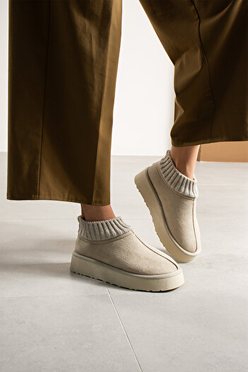 Lorenn Γυναικείες μπότες Ultra II Knitwear Beige Suede με επένδυση από γούνα και χοντρή σόλα