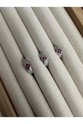 ringbox Fuchsia Stone 3-Piece Clover Silver Color Earring Set