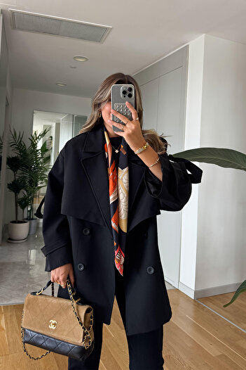 MANMARK Kadın Oversize Trençkot Kemerli Kuşaklı Düğmeli Şık Rahat Günlük Kombin İlkbahar Sonbahar Trençkot