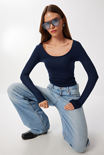 Lovelyİstanbul U Neck Saran Basic Modal Blouse Lmw0032 Dark Blue