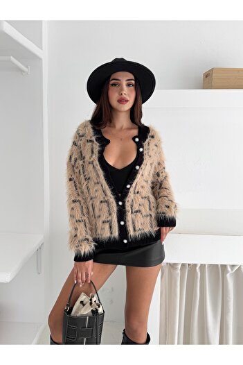b buhari bykoc Soft Textured Patterned Buttoned Knit Cardigan