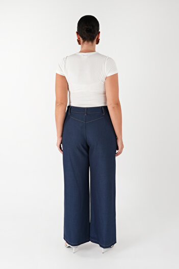 Guzella Wide-Leg Denim Pants with Seam Detail and Pockets in Large Size