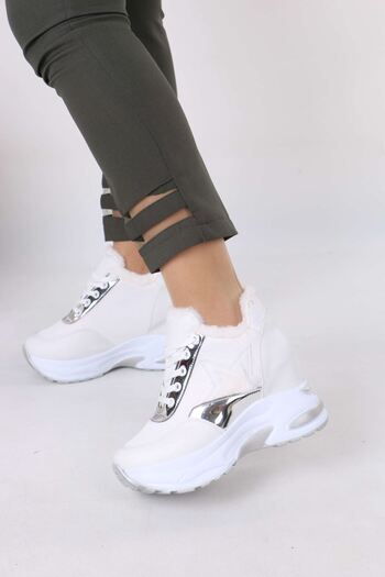 sefayol Katle White Fur Hidden Heel Women's Sneakers