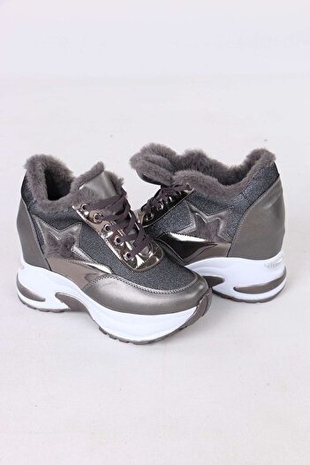 sefayol Katle Gray Fur Hidden Heel Women's Sneakers