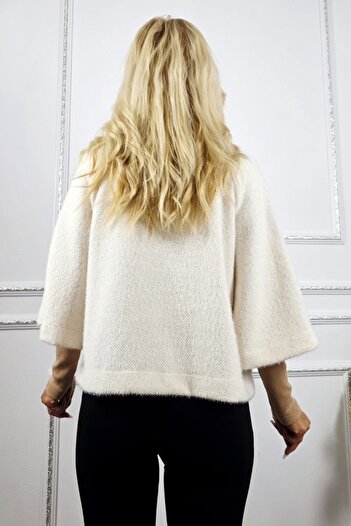 FashionForYou Cape with three-quarter sleeves, VORRA and pearl cufflinks, White, Size S/M