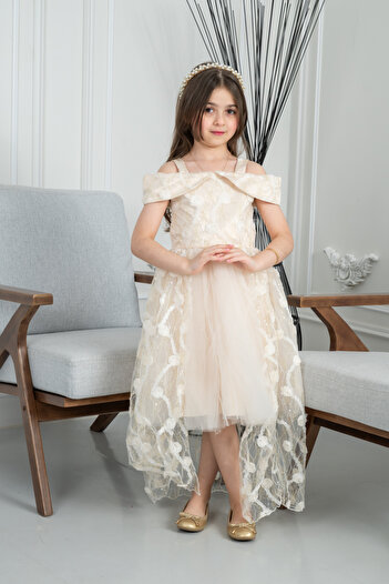 SELSAL Girls' dress with tulle on the sides