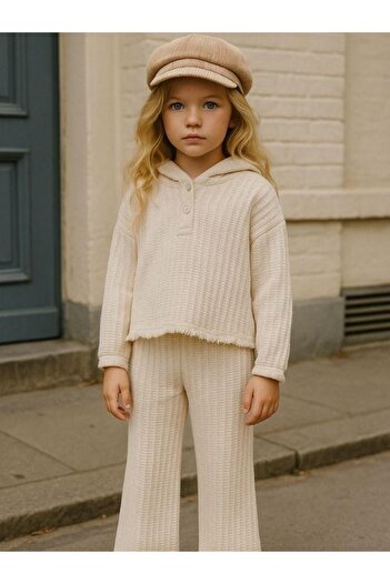 Zekids Girls' Cotton Textured Fabric Pants