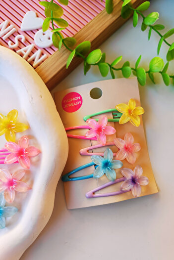 Nisankids 5-Piece Floral Snap Fastener Set