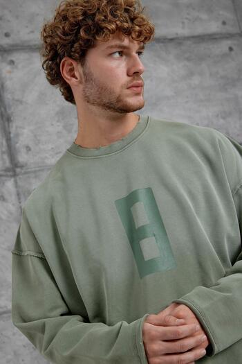NOMARC Green 8 Number Printed Oversize Sweatshirt with Handle Piece