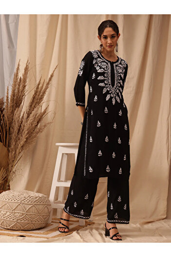 ZERE Modal Embroidered Chikankari 2-Piece Kurta Set