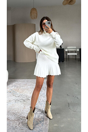 My Blog Ecru Pleated Skirt High Neck Sweater Set - 7777