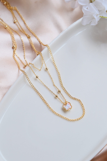 AURRARİ Gold 3-Piece Butterfly Necklace