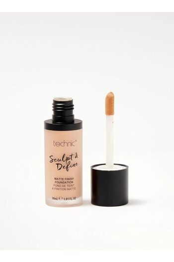 TECHNIC Sculpt & Define Matte Finish Foundation - Porcelain