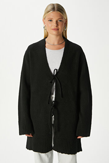 Ritnice Women's Rune Soft Textured Lace-Up Black Long Cardigan