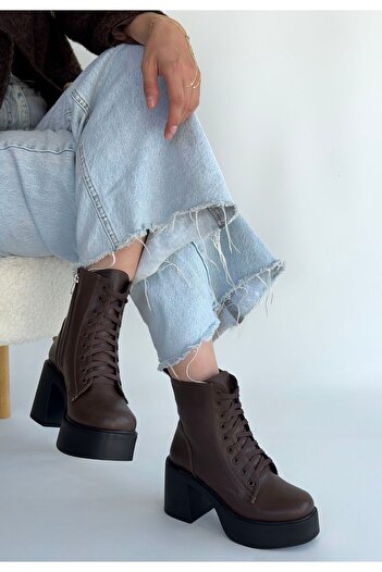 BESKAR Μπότες με τακούνι Tsan Brown Skin Lace Up