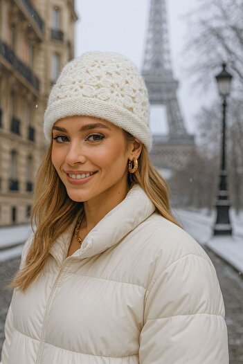 FELLMENS Ecru Floral Knit Detailed Women's Beanie
