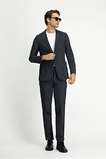 Kiğılı Straight Suit