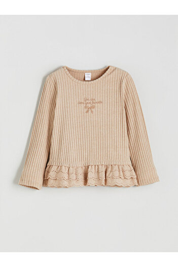 LC Waikiki Crew Neck Girl's T-Shirt with Scallop Detail