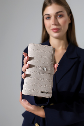 Just Polo Women's Wallet with Horizontal Model Cover and Zipper Suitable for Daily Use