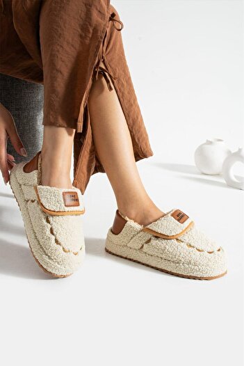 Sanart Shop Women's Plush Anti-Slip Sole Warm Soft Home Shoes