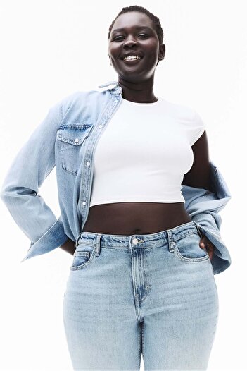 H&M Curvy Fit Flared High Jeans