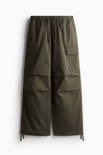 H&M Loose Fit Cargo trousers
