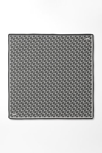Levidor Gray Houndstooth Pattern Twill Silk Scarf
