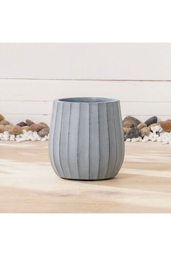 Danube Home Wide Ribs Fiber Clay Pot - Grey - 22x22x22 CM - Durable Outdoor Garden Accessory