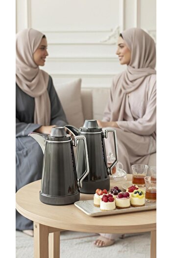 Generic Tea and coffee thermos set.