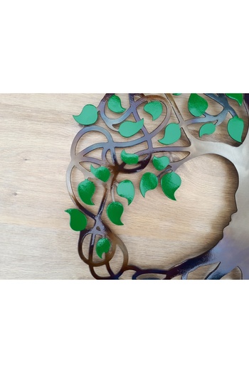 Kat Time Metal wall decor, the infinity tree, brings balance and energy to any room