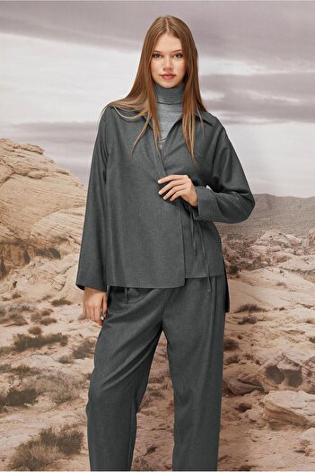 Alvina Tie-Up Detail Pants Suit 46045