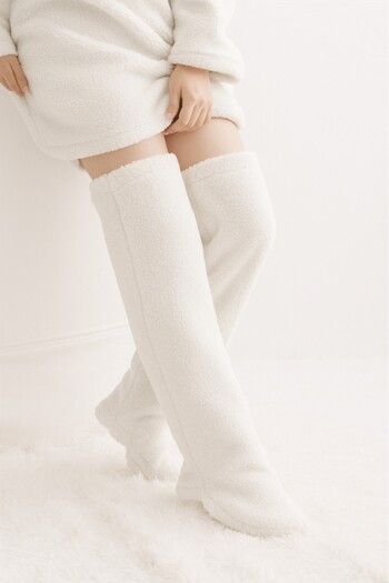 Mulberry Wellsoft Plush over Knee Home Socks Long Socks