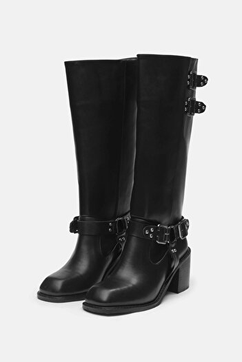 Mio Gusto Willow Black Color Blunt Toe Biker Boots