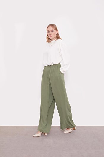 Levidor Dark Green Wide Leg Aerobin Pants