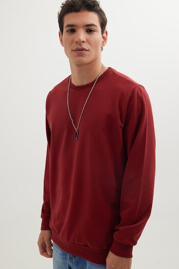Tudors Men's Relax Fit Comfortable Cut 100% Cotton 2 Thread Crew Neck Burgundy Sweatshirt