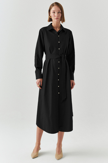 Exquise Belted Shirt Collar Long Sleeve Midi Regular Dress
