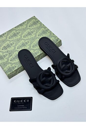 style iconic Women’s Luxury Rubber Slide Sandals with Iconic GG Logo 📝 Product