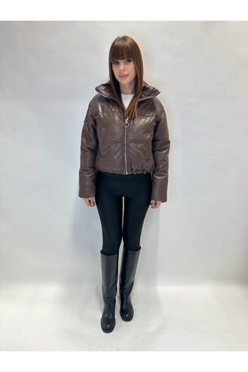IFASTFASHION Women's short faux leather jacket - quilted model with high collar, ideal for autumn-winter