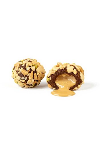shaebiat alzahiya Tamria Nuts with Tahini