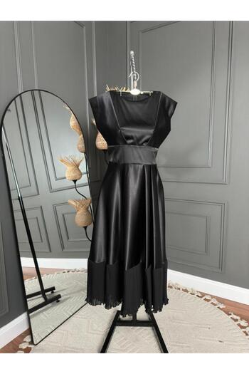 anwar alealam Black Eid dress