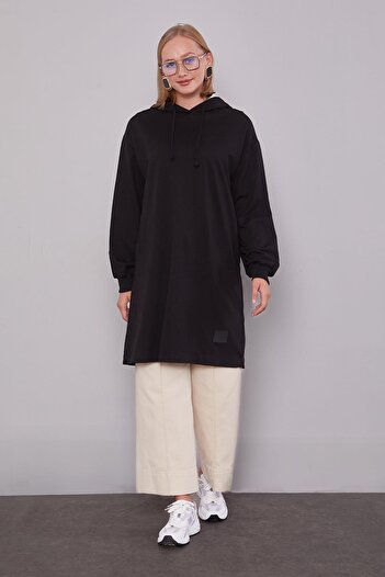 Levidor Black Hooded Long Swaet with Hidden Pocket