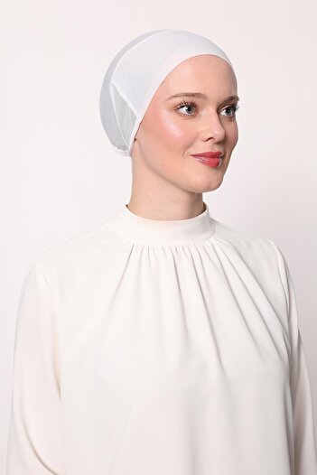 Levidor White Parisien Seamless Bonnet