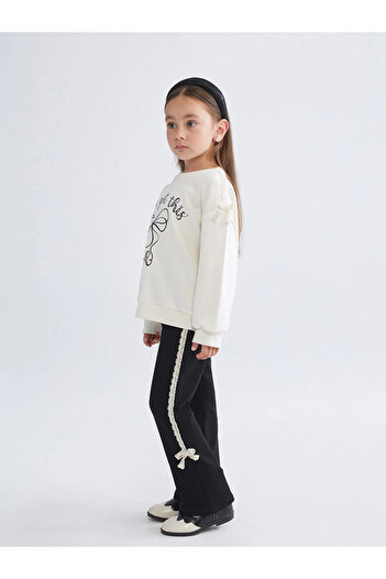 LC Waikiki Lcw kids ecru bicycle collar bow embroidered long sleeve girl sweatshirt and leggings