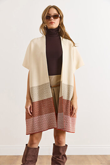 Olalook Women's Ecru Zigzag Patterned Poncho Cardigan Hrk-19000422