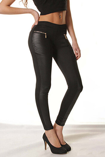 WildFashion Casual slim-fit pants accessorized with stretch vinyl A687-1