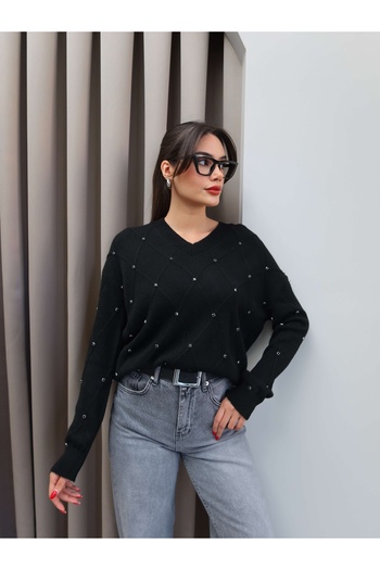 ESRAHELVACI V-neck Stone Knitwear Sweater